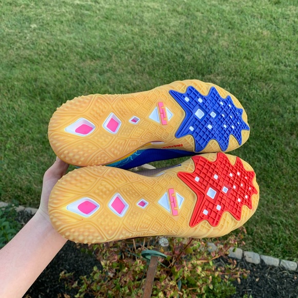 Lebron 18 Low Wile E. Vs Road Runner Space Jam - Picture 7 of 8